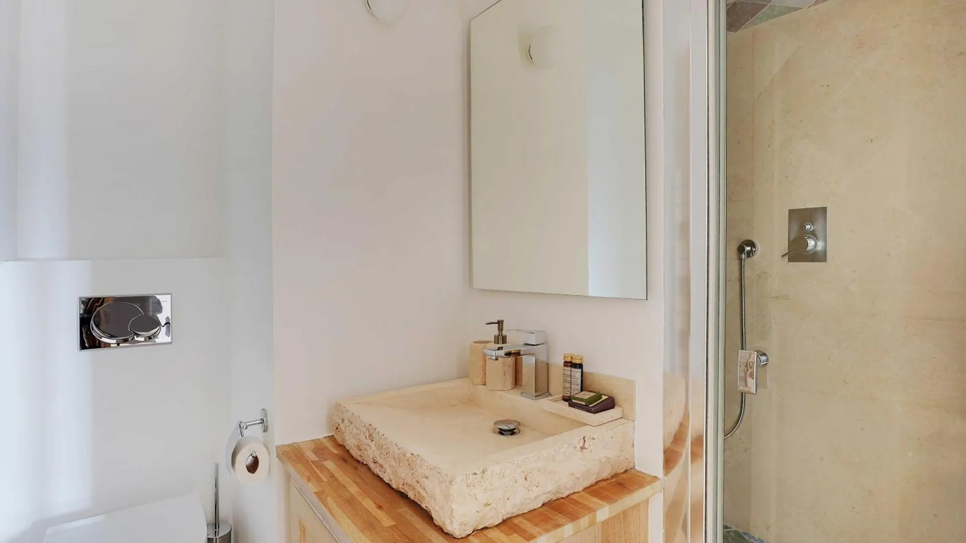 Sumptuous Apartment - 4Ch-8P - Champs Elyseees Paris 0*,  Frankrig
