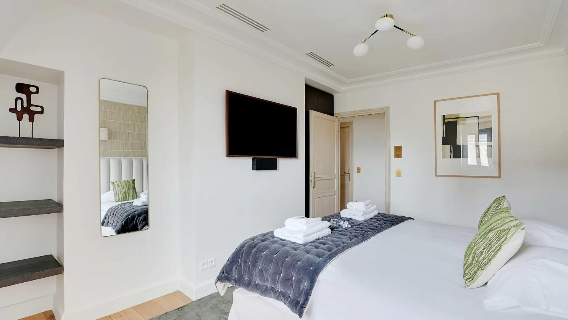 Sumptuous Apartment - 4Ch-8P - Champs Elyseees Paris 0*,