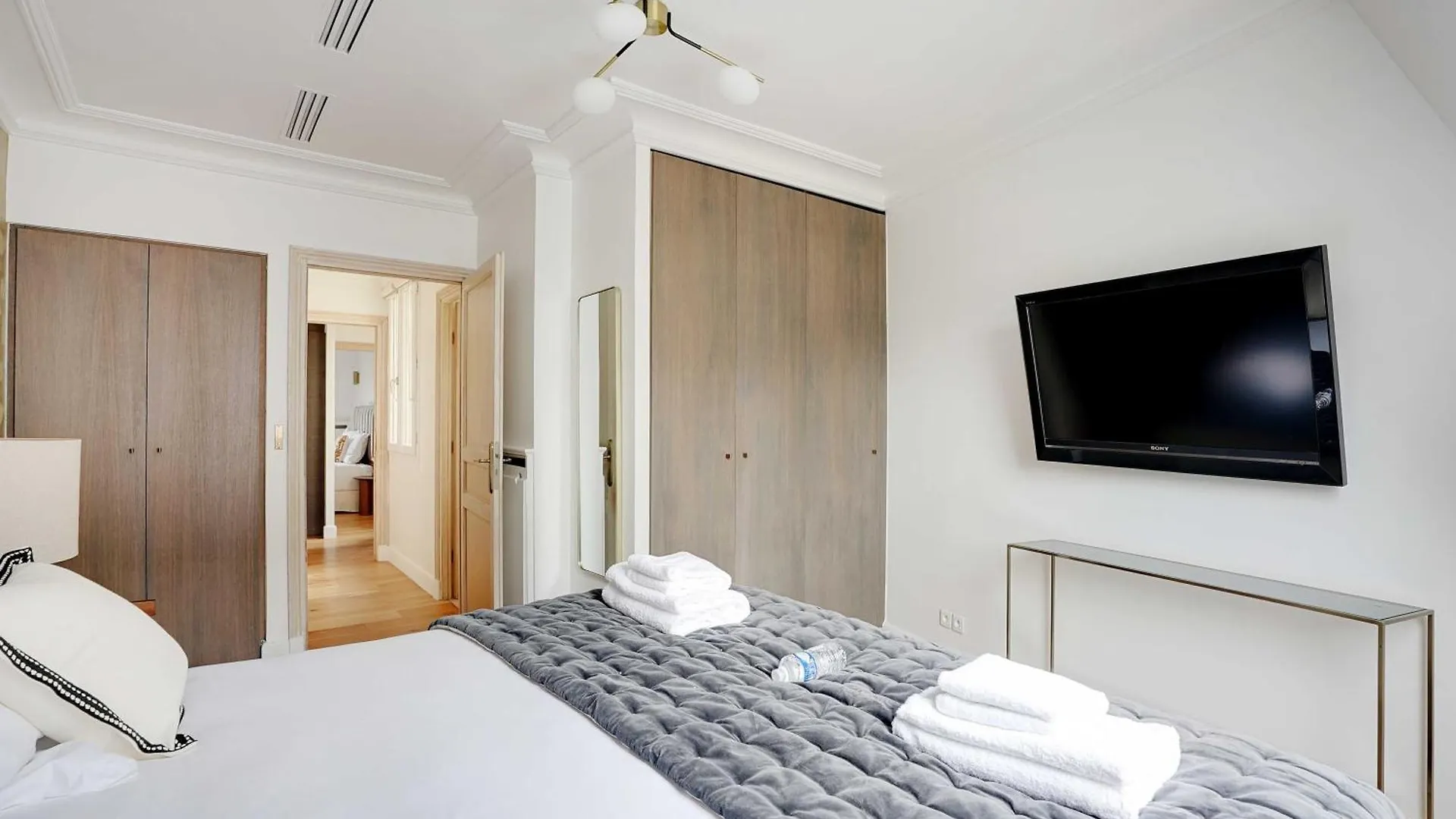 Sumptuous Apartment - 4Ch-8P - Champs Elyseees Paris Frankrig